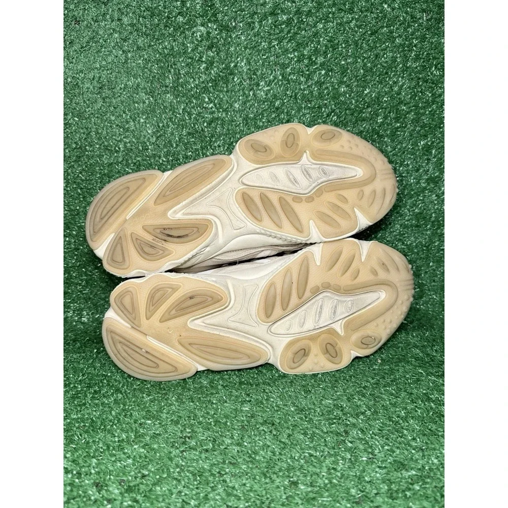 Adidas‎ Ozweego Low Womens Size 8 Beige Comfort Running Shoes Walking Sneakers